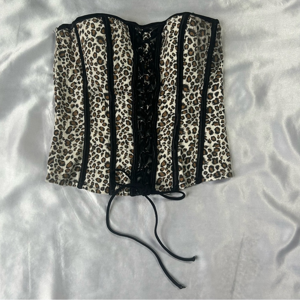 Corset Top - Picture 2 of 7
